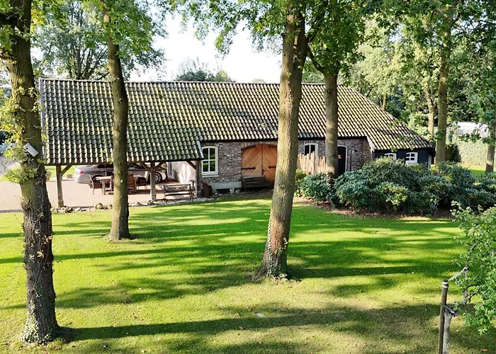 Antoniushofke * Άστεν