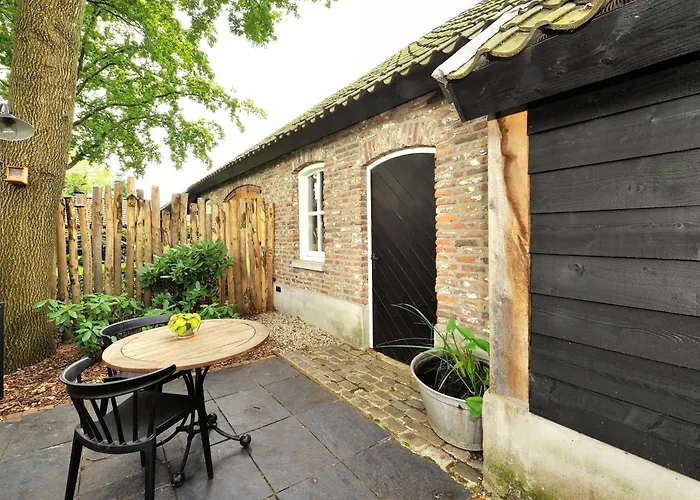 Antoniushofke Άστεν