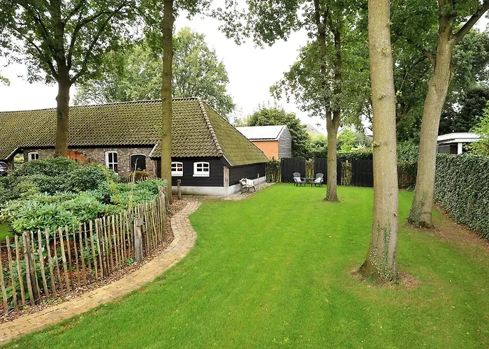 Antoniushofke Άστεν